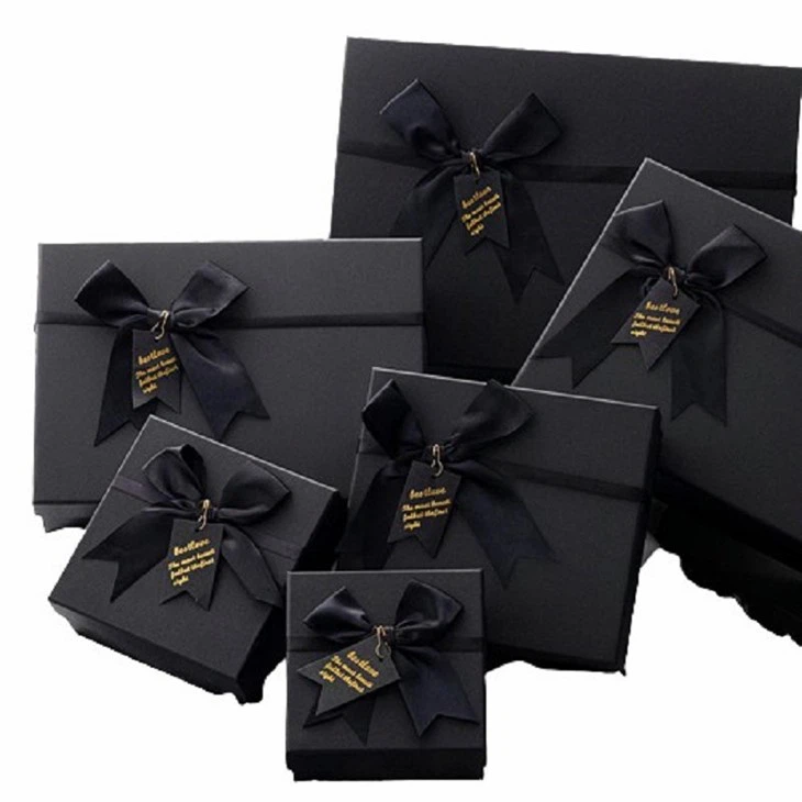 Birthday_Gift_Pack_Box__1_-removebg-preview(001)